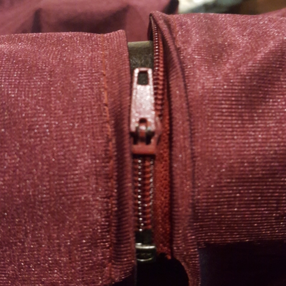 Graduation Robe - Picture 6 of 8